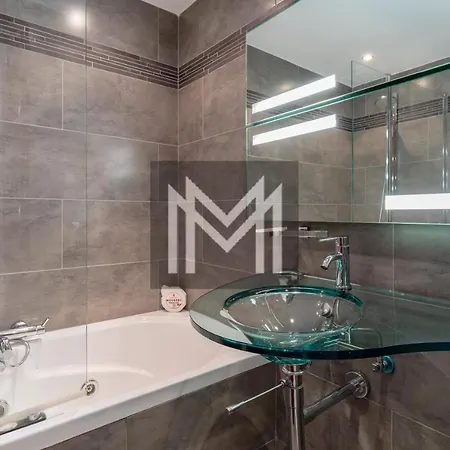 Magnifico Chalet Tatil Evi *