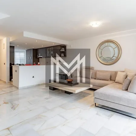 Magnifico Chalet Estepona