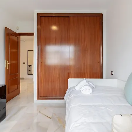Magnifico Chalet * Estepona
